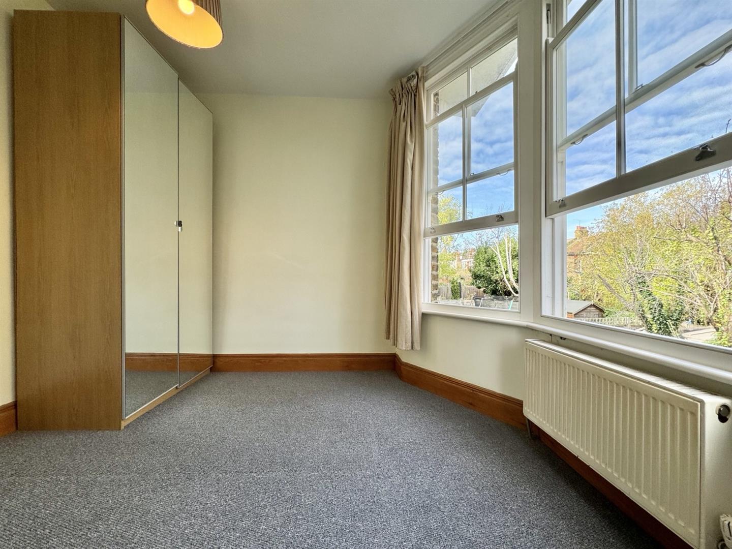 Pemberton Road, London, London